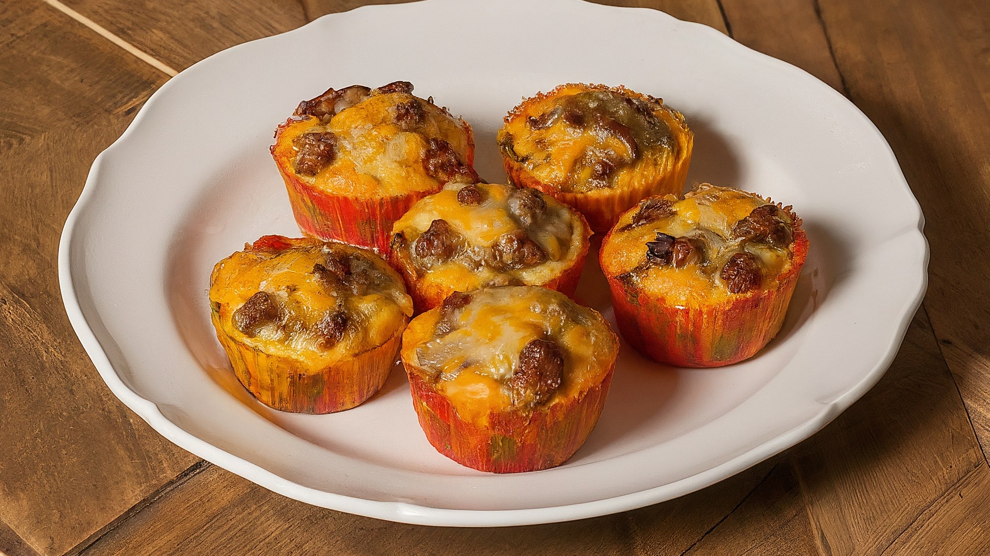 Sausage and Cheddar Breakfast Muffins